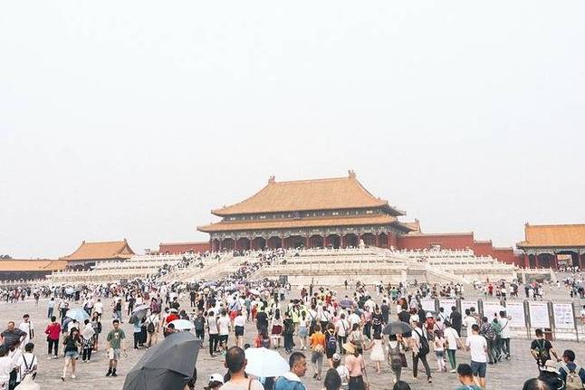 北京旅游报团划算还是自己玩划算
