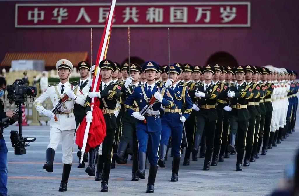 中国有多少军人的相关图片