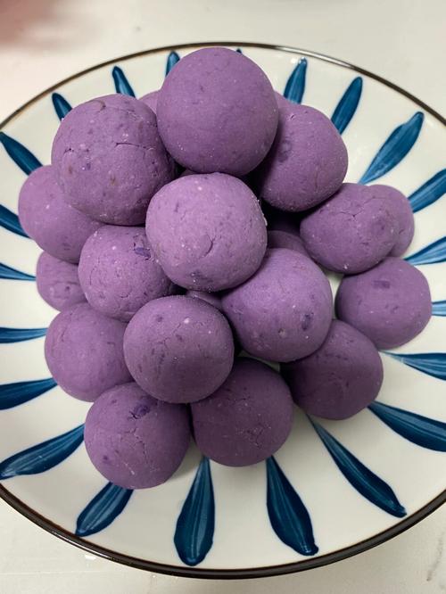 紫薯丸子的做法的相关图片